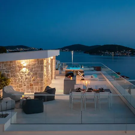 Luxury Diamond Two With Pool