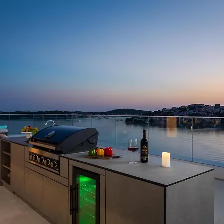 Luxury Diamond Two With Pool Villa *